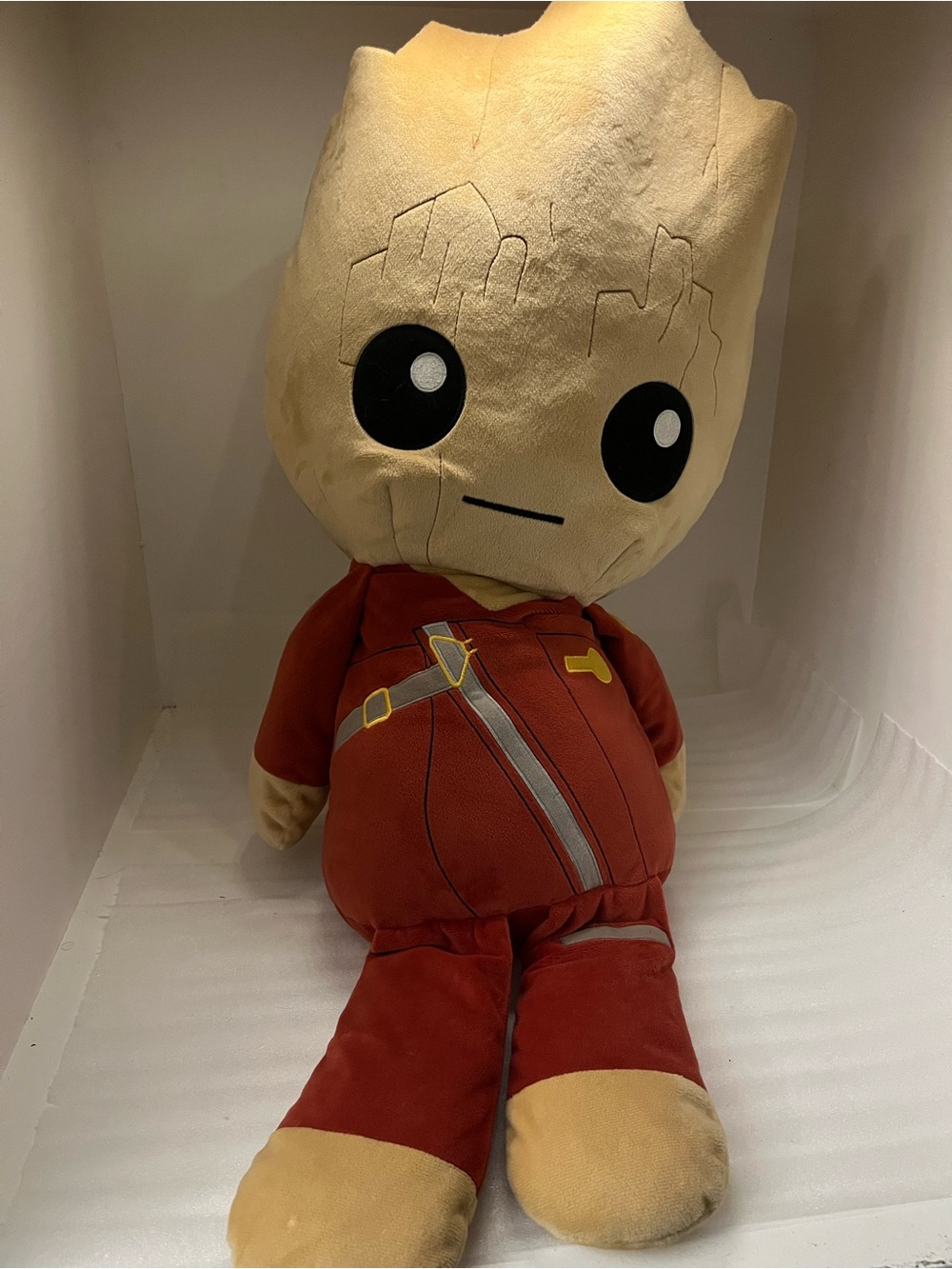Funko Marvel XL Stuffed Plush Guardians of the Galaxy Groot Ravager Suit 30”